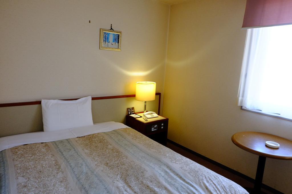 Hotel Fuyokaku Fujiyoshida Habitación foto